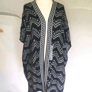 eight eight eight Open Sweater Chevron Knit